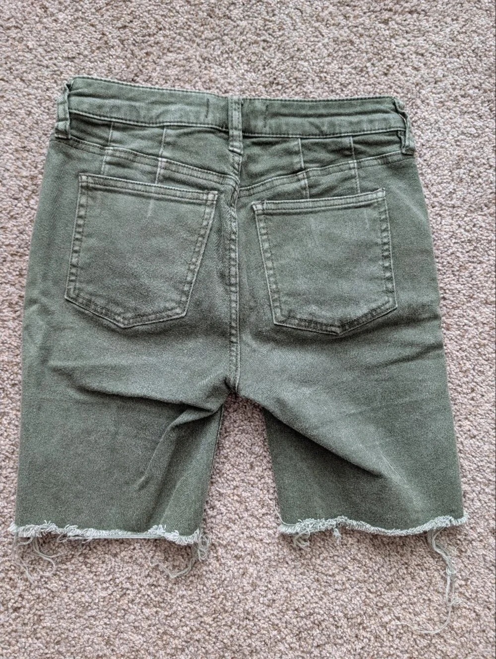 Free People Womens Army Green Avery Raw Hem Denim Bermuda Shorts Size 25